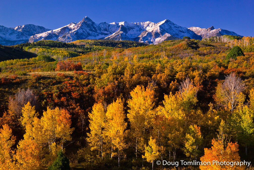 Colors of the Dallas Divide - 1351