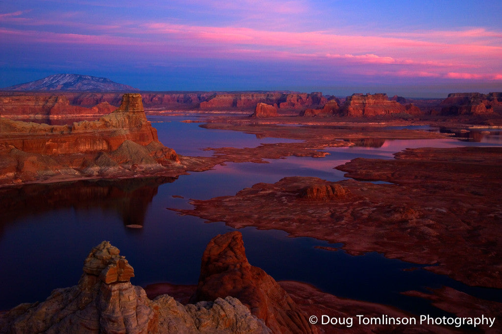 Lake Powell Still and Quiet - 1237