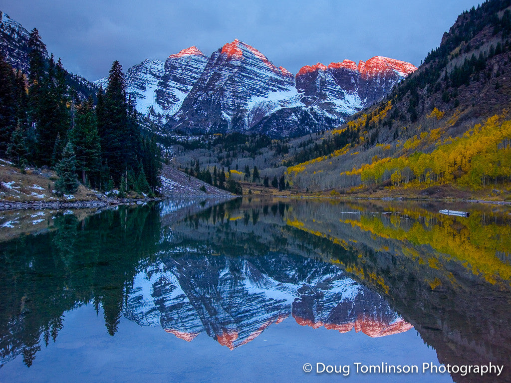Maroon Bells at First Light - 1058