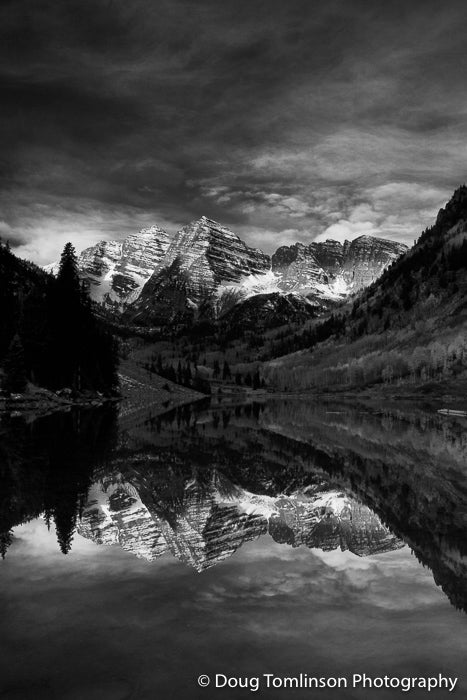 Morning on the Maroon Bells B&W - 1149