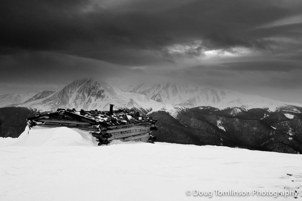 Wise Mountain Cabin B&W - 1430